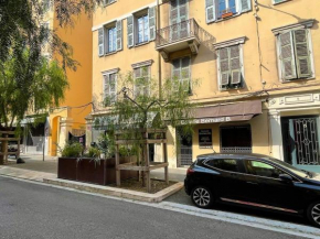 Appartement port et vieux Nice Direct from Airport by tramway